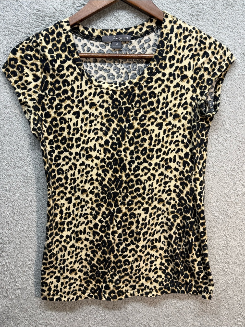 Twenty One Leopard Print Short Sleeve Top Blouse Cheetah Pattern Medium